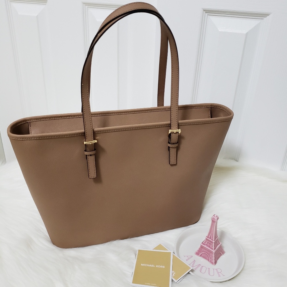 🌟Flash Sale!! Michael Kors Purse - Picture 3 of 8